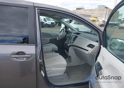 2012 Toyota Sienna Le V6 8 Passenger from USA, damaged, VIN 5TDKK3DC8CS271513